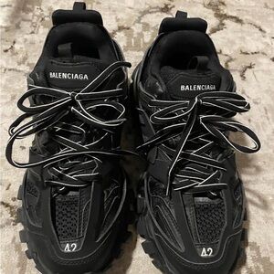 Balenciaga tracks led (authentic)